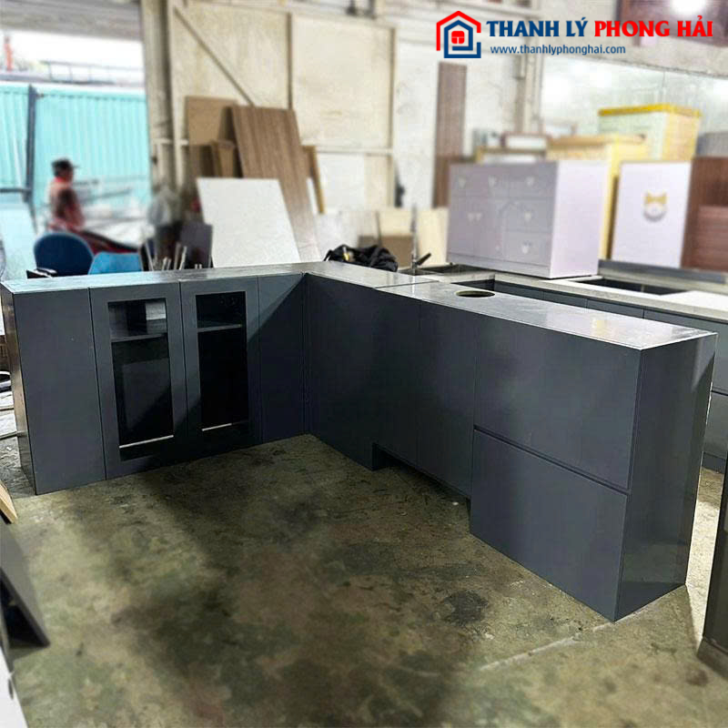 Hệ Tủ Bếp Cũ Trên Dưới Góc L