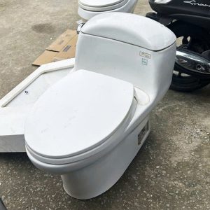 Toilet TOTO Cũ 1 Khối Xả Bên