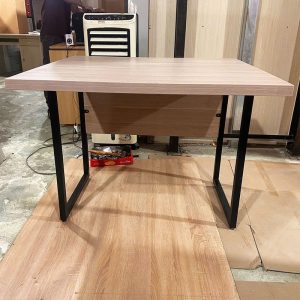 Bàn Làm Việc Gỗ Công Nghiệp Có Bửng Chân Sắt 80cm