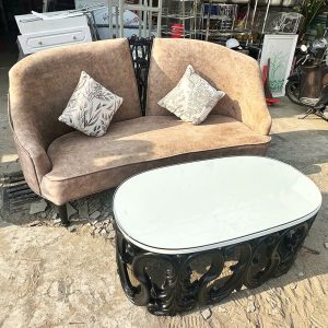 Bộ Sofa Nhung Kèm Bàn Cũ 1m9 Độc Đáo