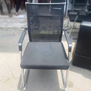 Ghế Chân Quỳ Cũ Lưng Lưới Thấp