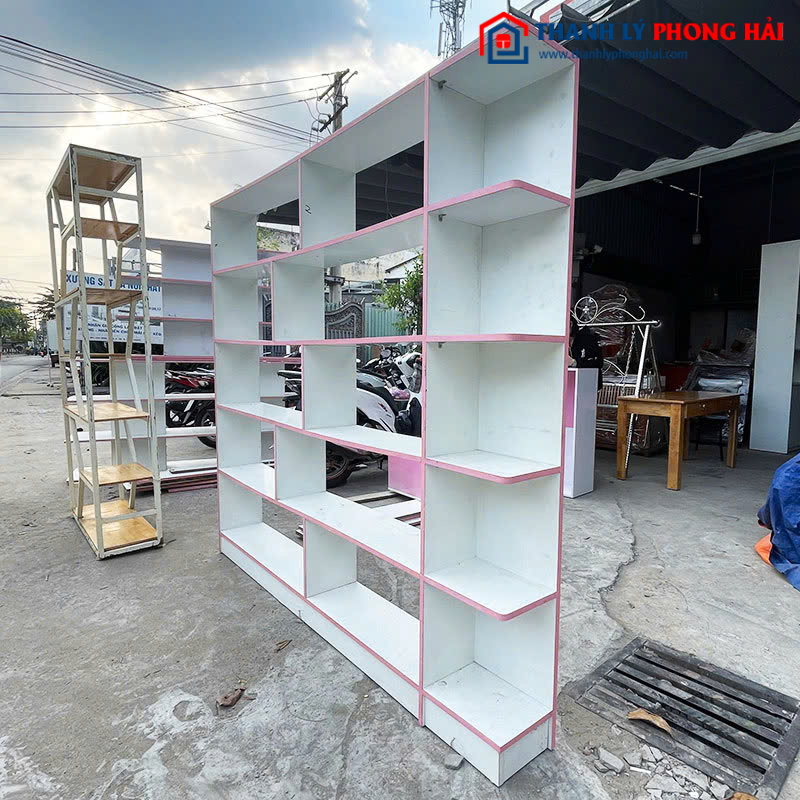 Kệ Trưng Bày Cũ Thiết Kế Nhiều Ngăn 2m