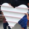 Kệ Trưng Bày Hình Trái Tim Cũ 1m27 Bằng Gỗ Công Nghiệp