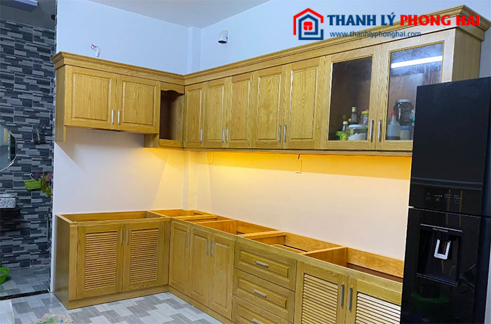Tủ bếp gỗ sồi