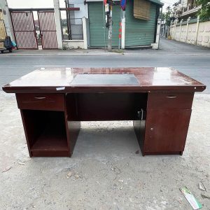 Bàn Giám Đốc Gỗ Công Nghiệp 1m6 Cũ Màu Cánh Gián