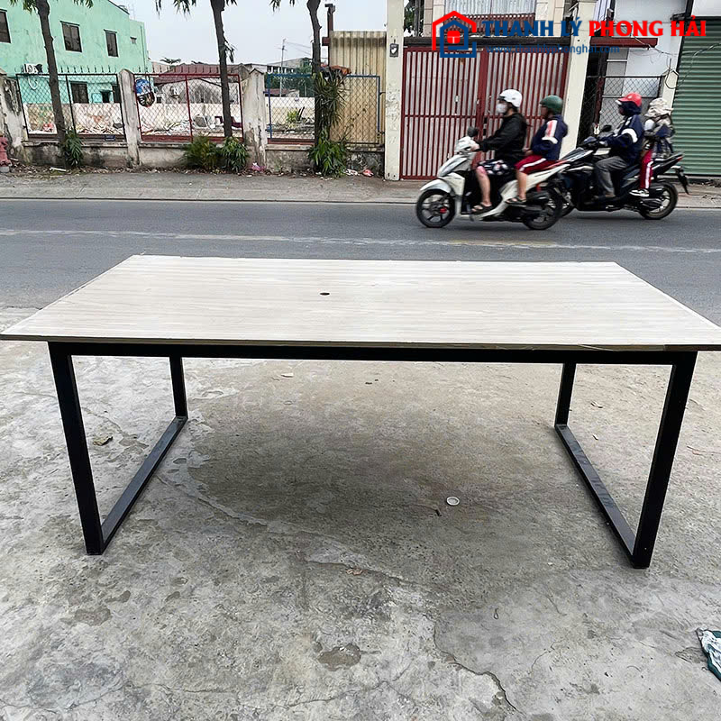 Bàn Họp Chân Chữ U Cũ Mặt Gỗ 2m