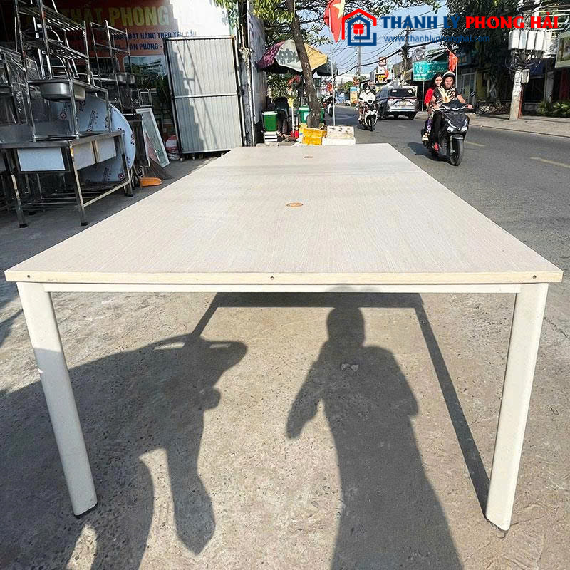 Bàn Họp Mặt Gỗ Cũ 2m4 Chân Sắt