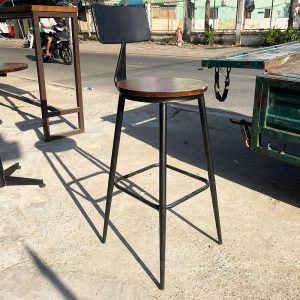 Ghế Bar Cũ Khung Sắt Mặt Gỗ Cao 1m