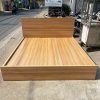 Giường Ngủ Gỗ Công Nghiệp Màu Vân Gỗ 1m8 Cũ
