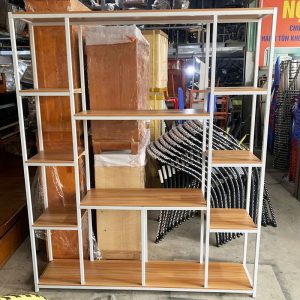 Kệ Trưng Bày Cũ Khung Sắt Mặt Gỗ 1m5