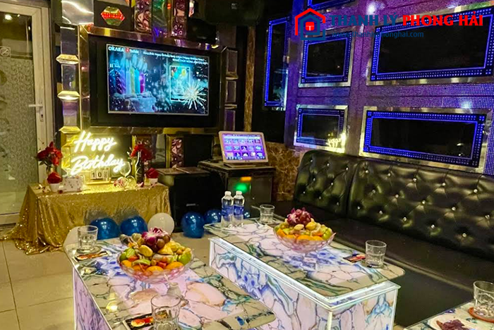 Thu mua nội thất quán karaoke