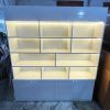Tủ Trưng Bày Nhựa Trắng Có Đèn Led 1m6 Cũ
