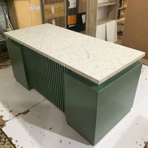 Bàn Giám Đốc Gỗ MDF Màu Xanh Rêu 1m6 Mới 99%