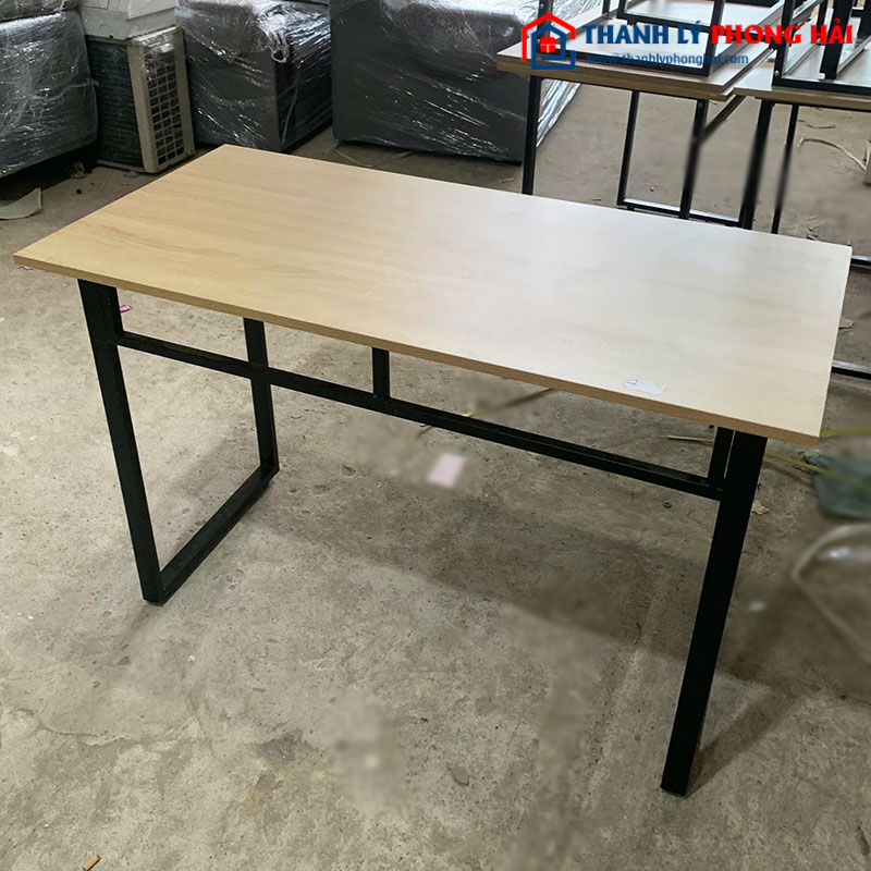 Bàn Làm Việc 1m2 Cũ Chân Sắt Mặt Gỗ Trắng