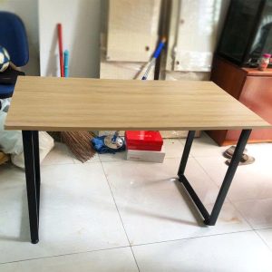 Bàn Làm Việc 1m2 Cũ Chân Sắt Mặt Gỗ Trắng