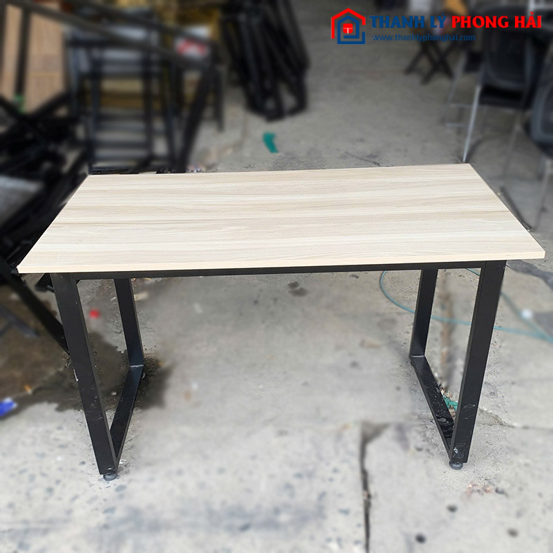 Bàn Làm Việc 1m2 Cũ Chân Sắt Mặt Gỗ Trắng