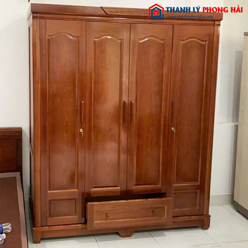 Tủ Quần Áo 4 Cánh Gỗ Tự Nhiên Có Hộc Mới 99%