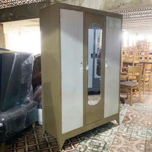 Tủ Quần Áo Sắt 3 Cánh Kèm Gương Đẹp Mới 99% (Nhiều Màu)