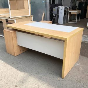 Bàn Giám Đốc 1m6 Gỗ Công Nghiệp Cũ