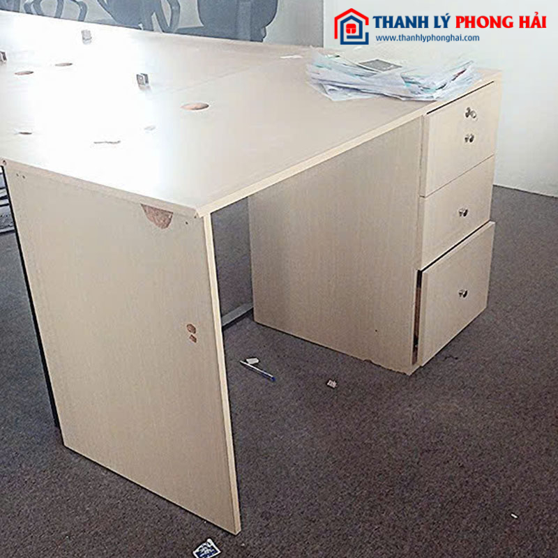 Bàn Làm Việc Có Hộc Gỗ Công Nghiệp Cũ