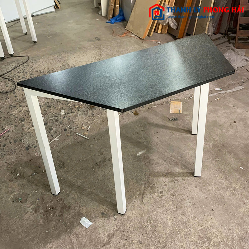 Bàn Làm Việc Gỗ Chân Sắt Ghép Module Cũ