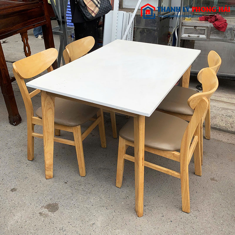 Bộ Bàn Ăn 4 Ghế Khung Gỗ Lót Nệm Cũ