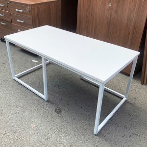 Bộ Sofa Góc L Bọc Da Màu Đỏ Cũ