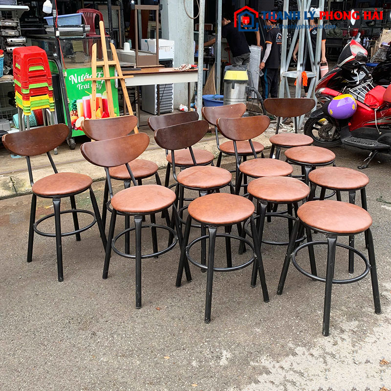 Ghế Cafe Khung Sắt Bọc Nệm Nâu Cũ