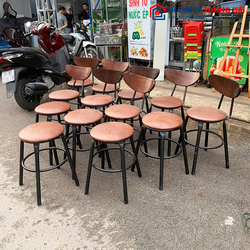Ghế Cafe Khung Sắt Bọc Nệm Nâu Cũ