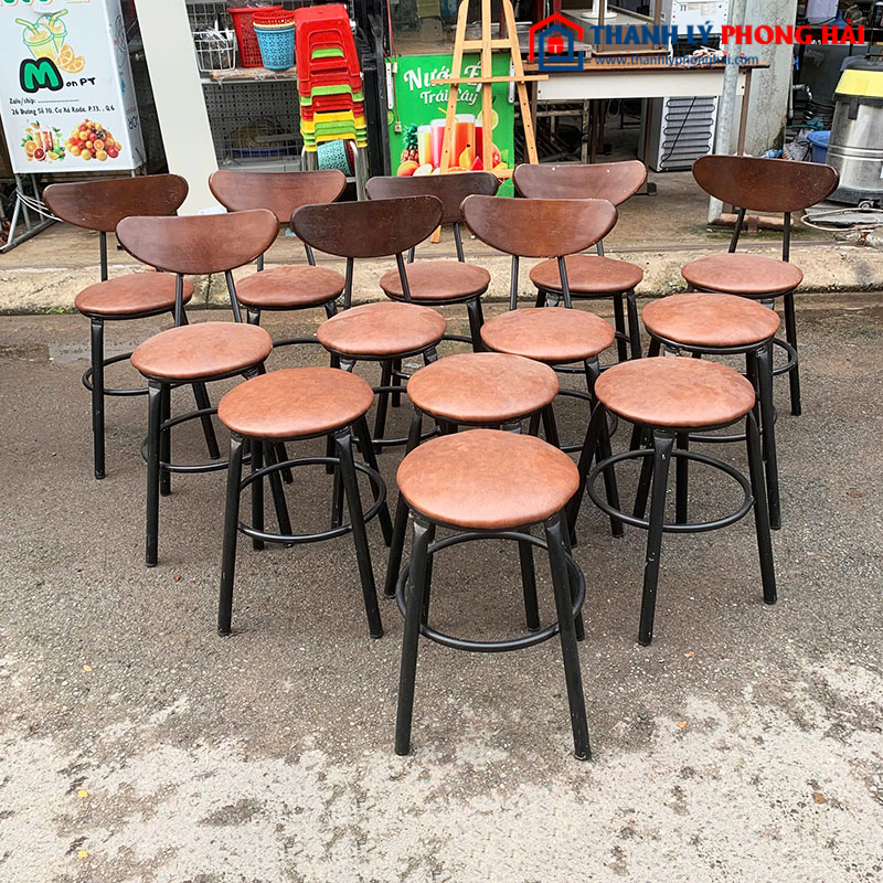 Ghế Cafe Khung Sắt Bọc Nệm Nâu Cũ