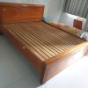 Giường Ngủ Gỗ Tự Nhiên Dày Dặn Cũ