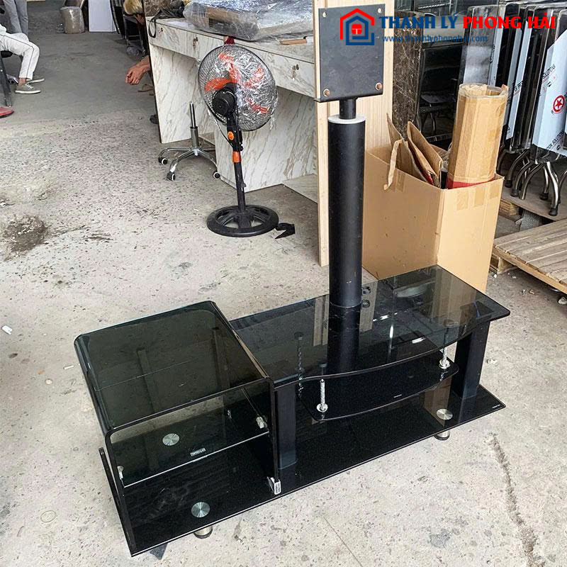 Kệ Tivi Kính Nhiều Tầng Màu Đen Cũ