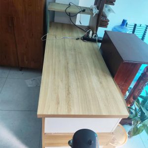 Quầy Lễ Tân Kèm 2 Ngăn Kéo Bàn Phím Cũ