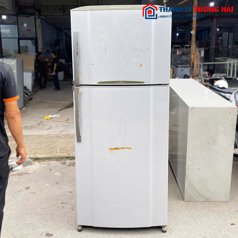 Tủ Lạnh Toshiba 2 Cánh Cũ Ngăn Đá Trên