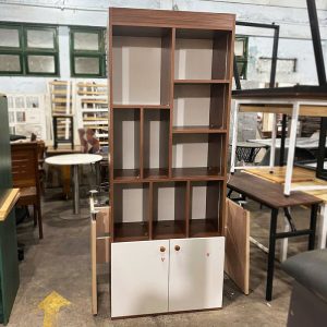 Tủ Trưng Bày Cũ Gỗ MDF Độc Đáo