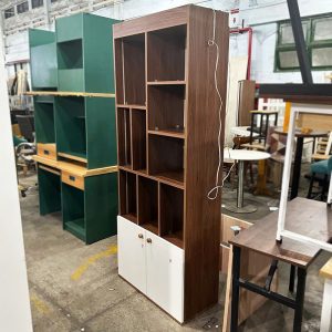 Tủ Trưng Bày Cũ Gỗ MDF Độc Đáo