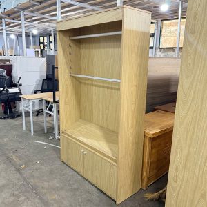 Tủ Trưng Bày Quần Áo Cũ Gỗ Công Nghiệp