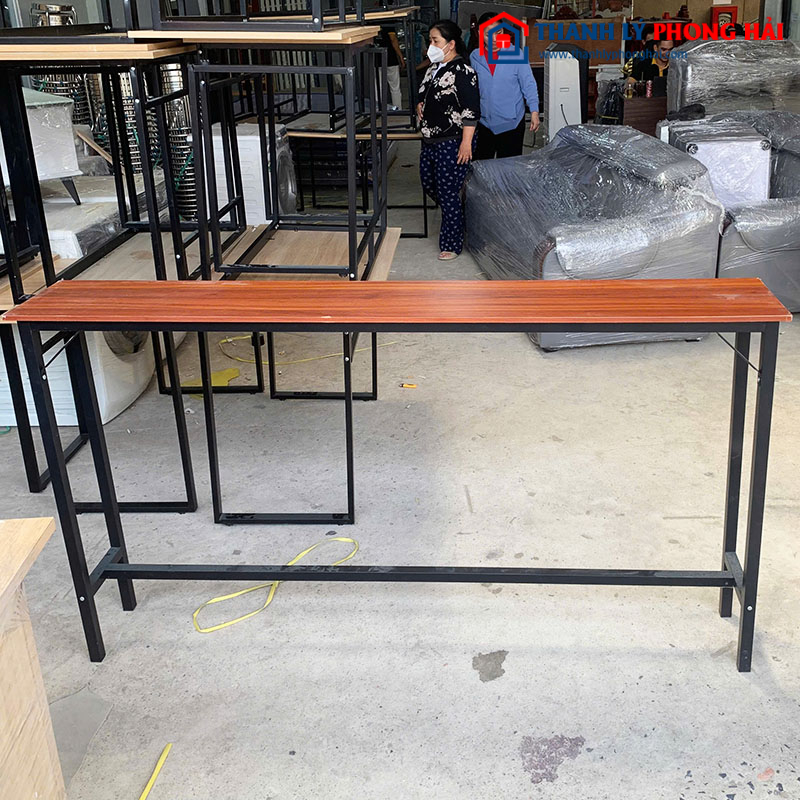 Bàn Bar Chân Sắt Mặt Gỗ 1m8 Cũ