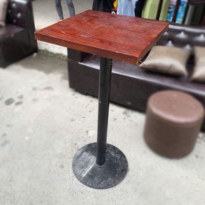 Bàn Cafe Chân Sắt Mặt Gỗ Cũ