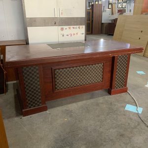 Bàn Giám Đốc Gỗ Kèm Bửng Che Cũ