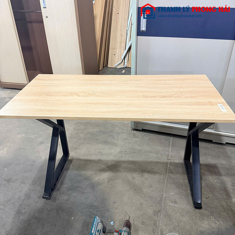 Bàn Làm Việc Chân Sắt Chữ K Mặt Gỗ 1m2 Cũ