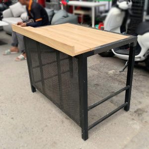 Bàn Làm Việc Kèm Bửng Lưới Cũ