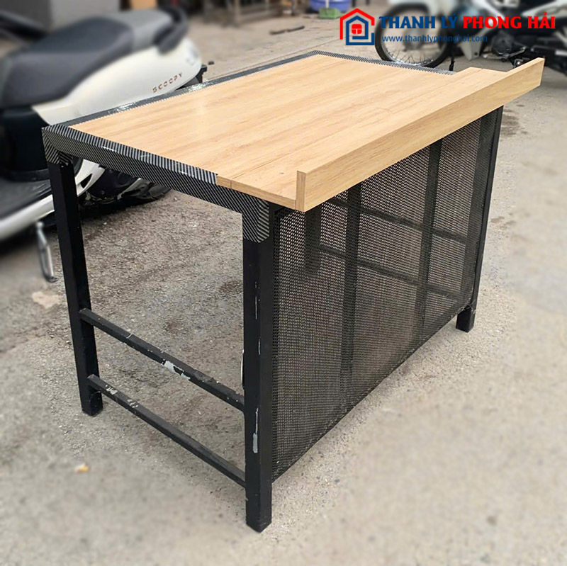 Bàn Làm Việc Kèm Bửng Lưới Cũ