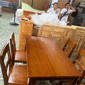 Bộ Bàn Ăn Gỗ Tự Nhiên 4 Ghế Mới 99%