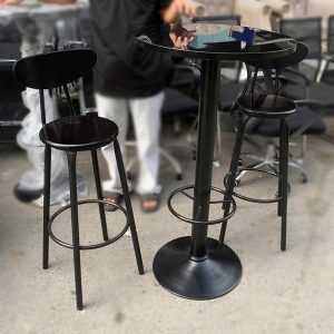 Bộ Bàn Ghế Bar Chân Sắt Cũ