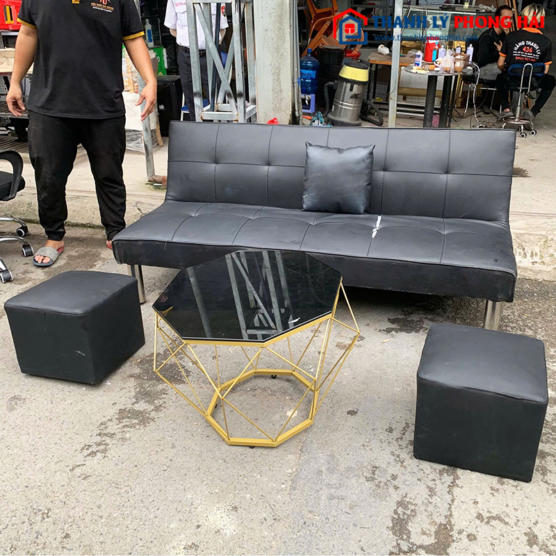 Bộ Sofa Bed Bọc Da Đen Kèm Bàn Và Đôn Cũ