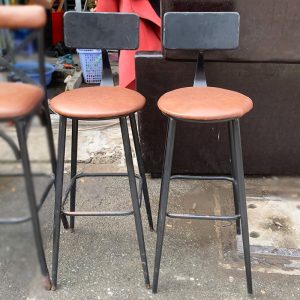 Ghế Bar Lưng Sắt Lót Đệm Bọc Da Cũ