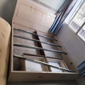 Giường Ngủ Gỗ Công Nghiệp 1m8 Có Hộc Cũ