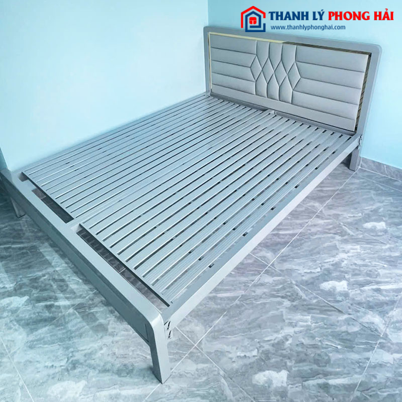 Giường Ngủ Sắt 1m6 Bọc Nệm Đầu Giường Cũ