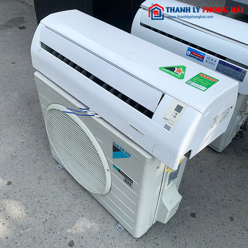 Máy Lạnh Daikin 2HP Inverter Model FTKC25PVMV Cũ
